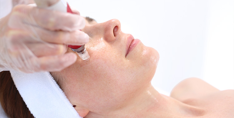 Patient receiving Pep Factor at Skinlastiq Medical Laser Cosmetic Spa in Burlingame