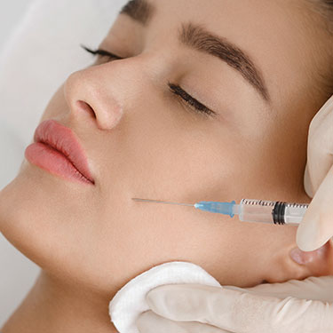 Patient receiving revanesse versa at Skinlastiq Medical Laser Cosmetic Spa in Burlingame